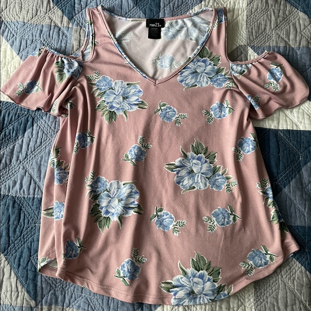 Rue 21 Cold Shoulder Floral Tank-Top, M